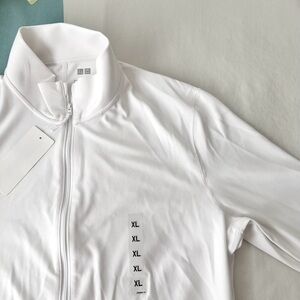 UNIQLO AIRISM UV Protection Women’s Jacket in White